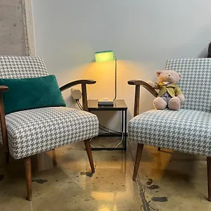 https://ancien-cinema-loft.luxembourghotelsguide.com