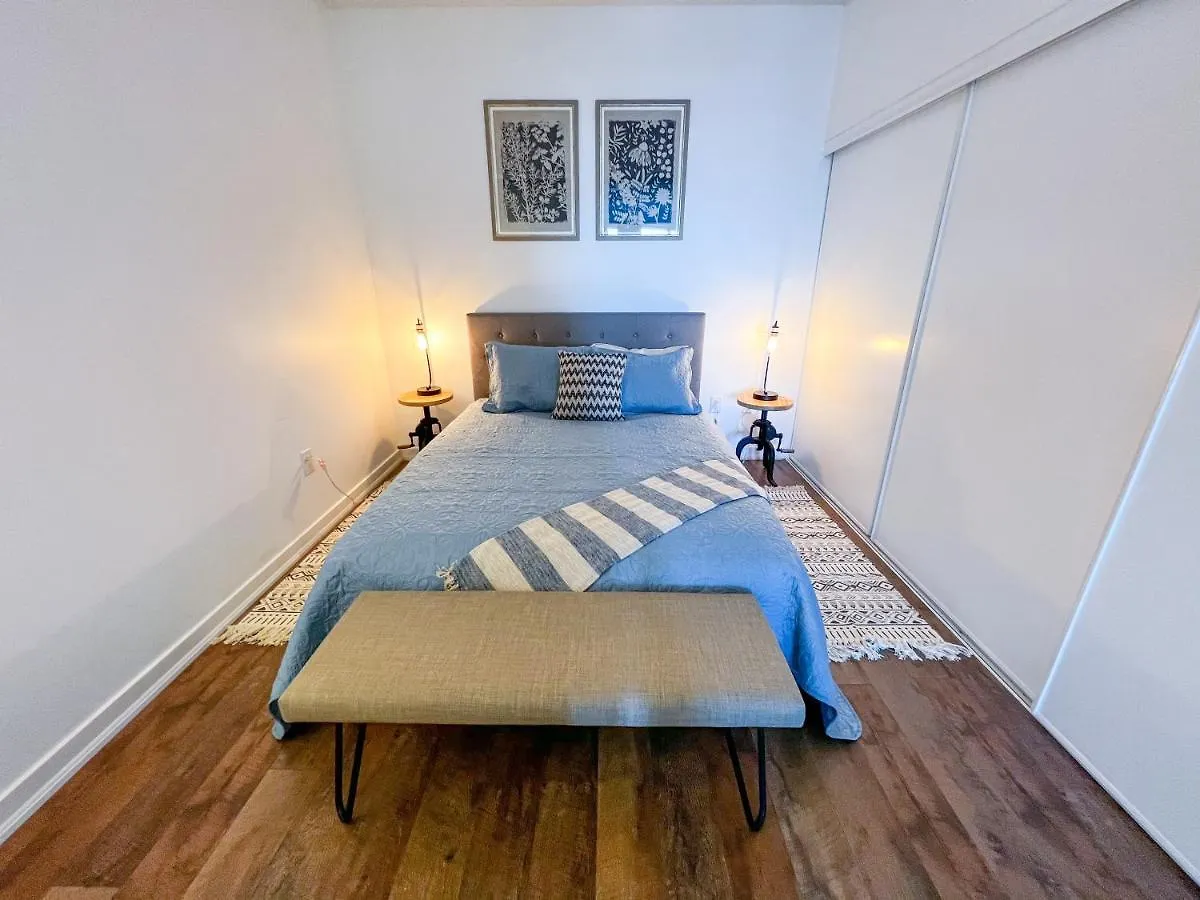 Simply Comfort. Elegant Apartments Dan Lecki Toronto
